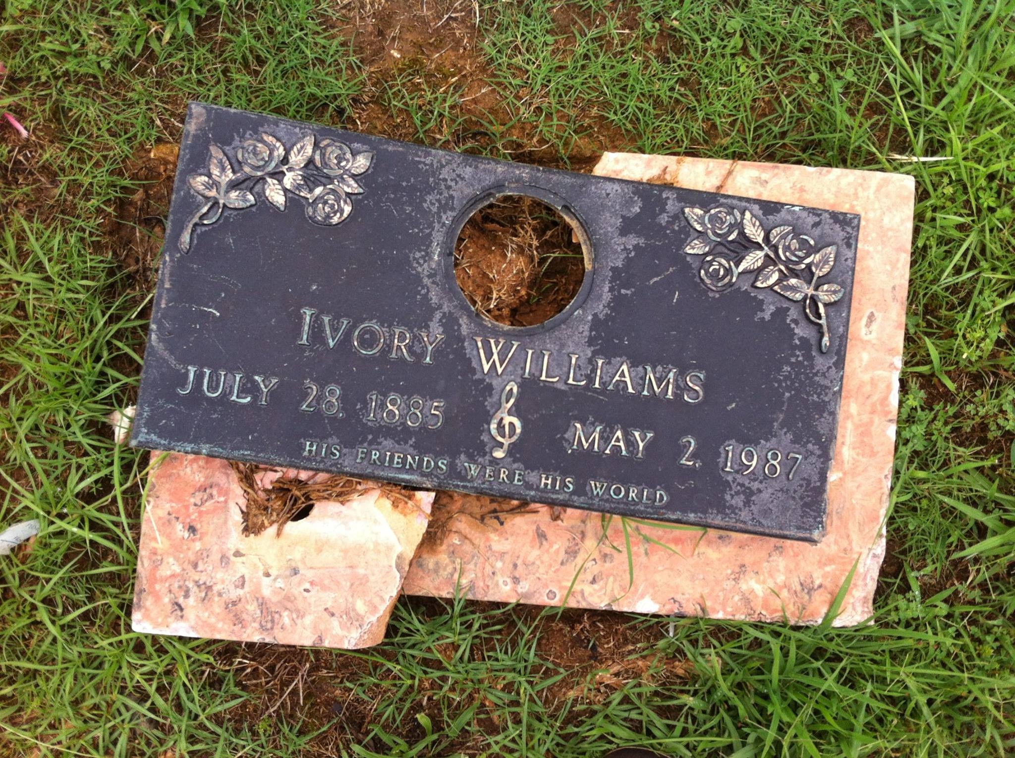pops williams grave